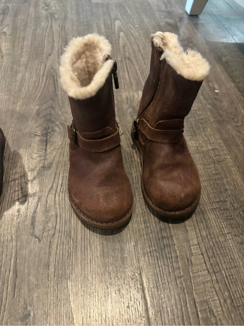 Uggs Toddler Kids Brown Faux-Sheepskin Lined Winter Boots
